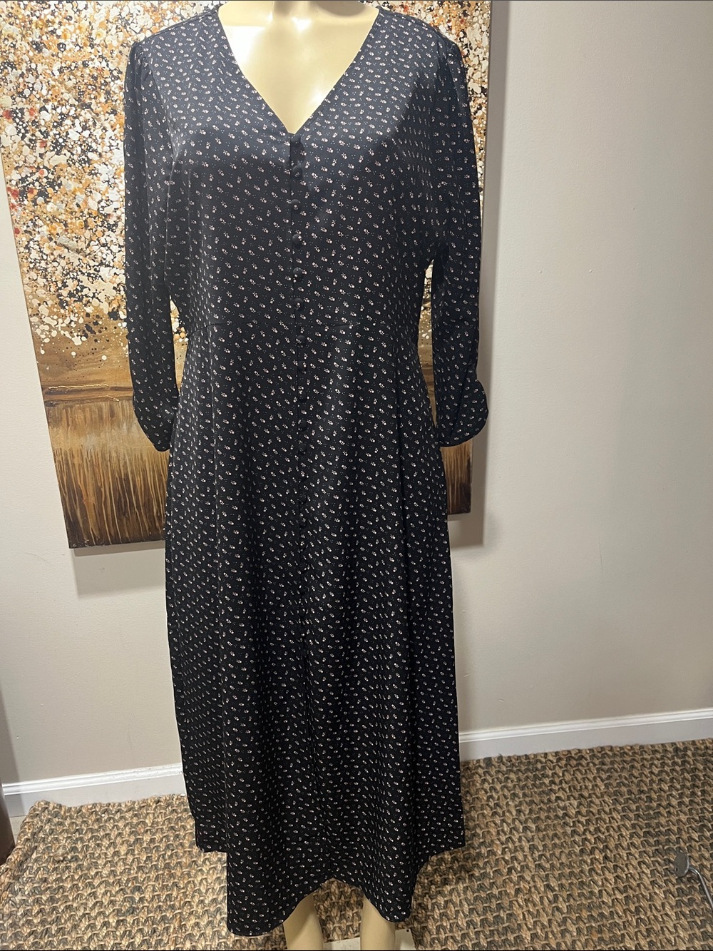 GAP Black Printed V‑Neck Long Sleeve Midi Dress